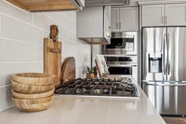 15757 Aquila Avenue, Savage, MN 55372