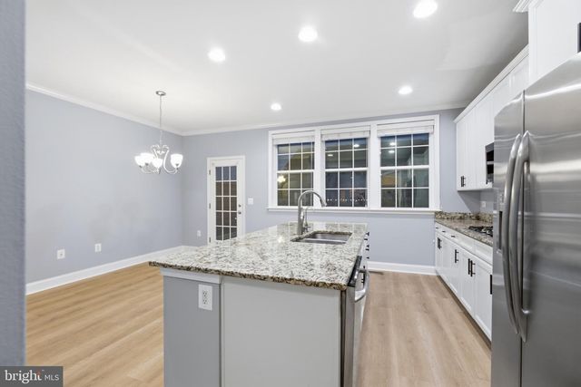 44138 PUMA SQ, Chantilly, VA 20152