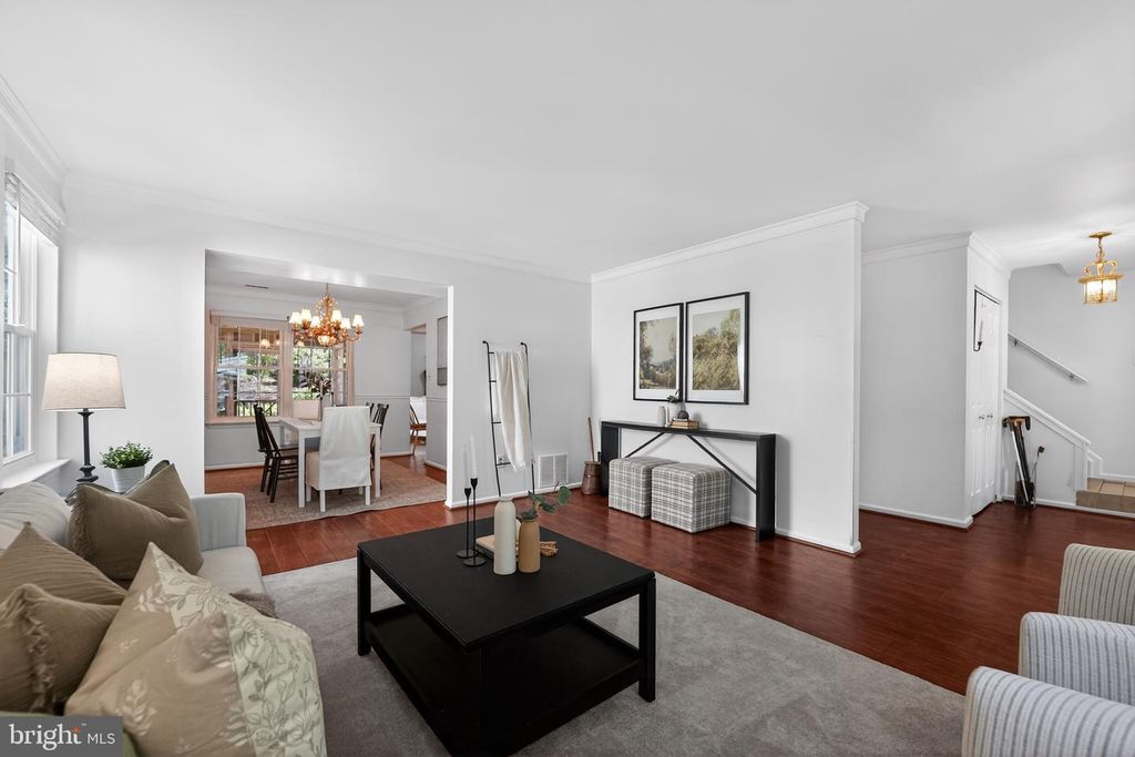 Image 3 of property listing at 397 KINGS COLLEGE DR, Arnold, MD 21012