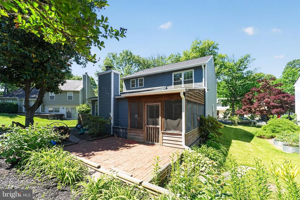 Image 30 of property listing at 397 KINGS COLLEGE DR, Arnold, MD 21012