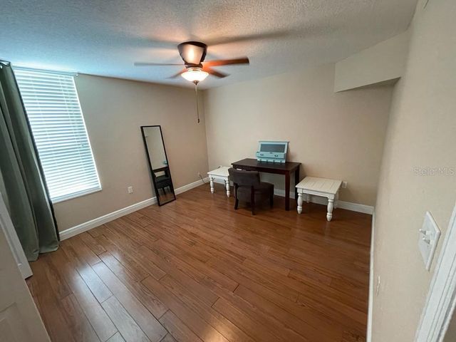 524 ORANGE DRIVE 11, Altamonte Springs, FL 32701
