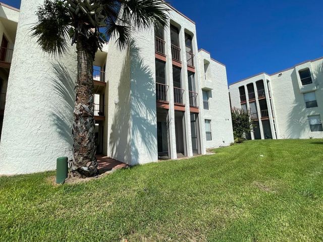 524 ORANGE DRIVE 11, Altamonte Springs, FL 32701