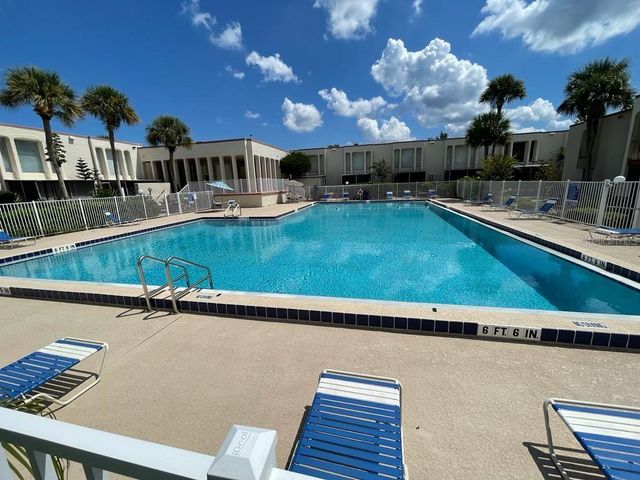 524 ORANGE DRIVE 11, Altamonte Springs, FL 32701