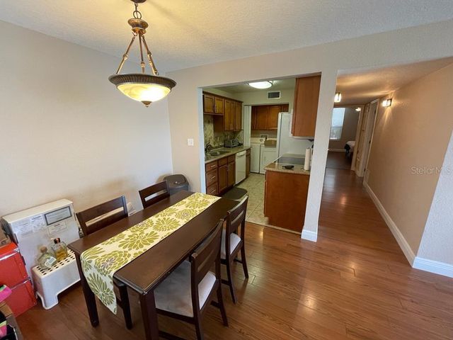 524 ORANGE DRIVE 11, Altamonte Springs, FL 32701