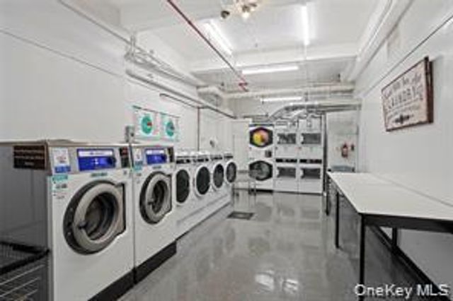 20 Continental Avenue 1-G, Forest Hills, NY 11375