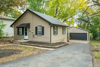 304 Herold Avenue, Des Moines, IA 50315