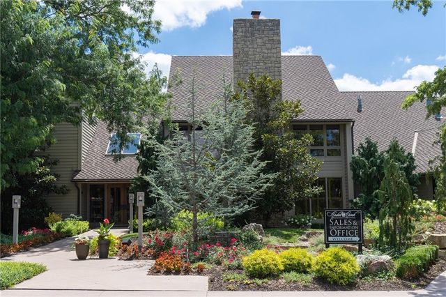 11373 S Gander Street, Olathe, KS 66061