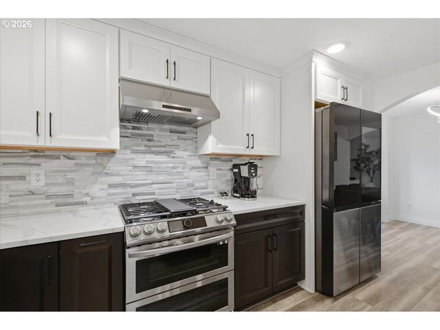 2000 N 5TH Way, Ridgefield, WA 98642