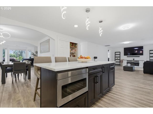 2000 N 5TH Way, Ridgefield, WA 98642