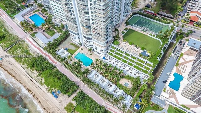 6365 Collins Ave 2810, Miami Beach, FL 33141