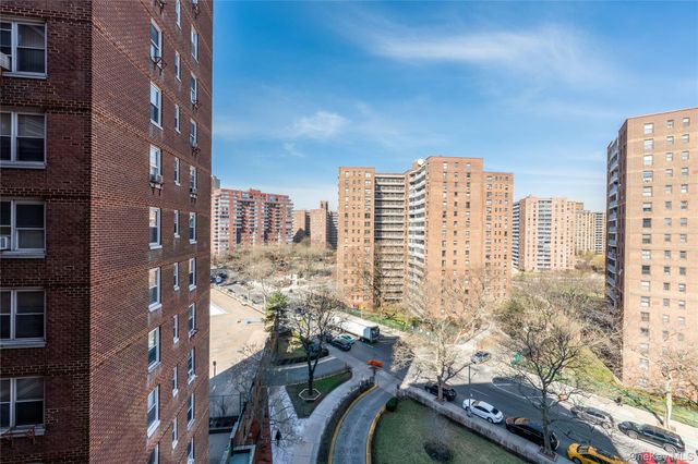 9820 62nd Drive 8F, Rego Park, NY 11374