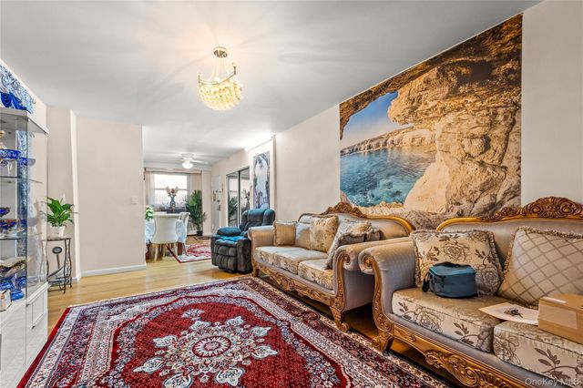 9820 62nd Drive 8F, Rego Park, NY 11374