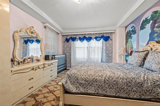 9820 62nd Drive 8F, Rego Park, NY 11374