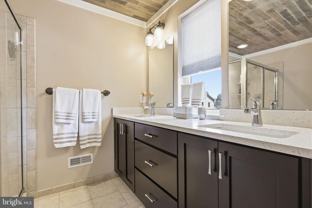 20 SIENNA PL, Feasterville Trevose, PA 19053