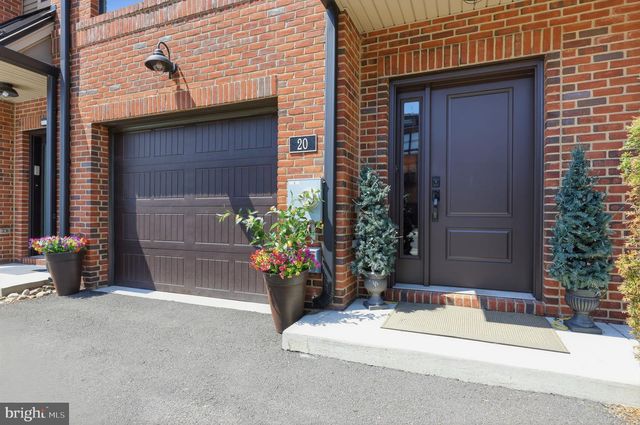 20 SIENNA PL, Feasterville Trevose, PA 19053