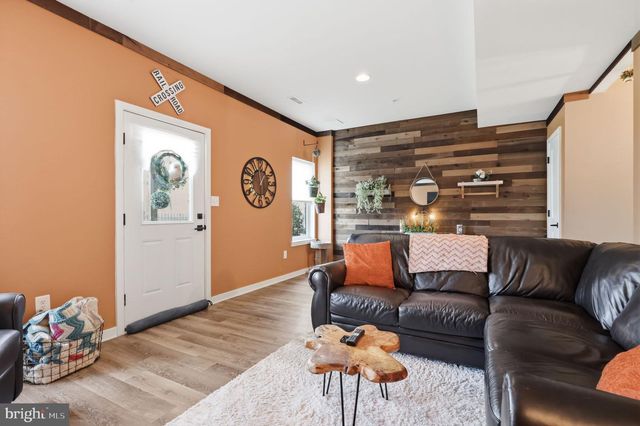 20 SIENNA PL, Feasterville Trevose, PA 19053