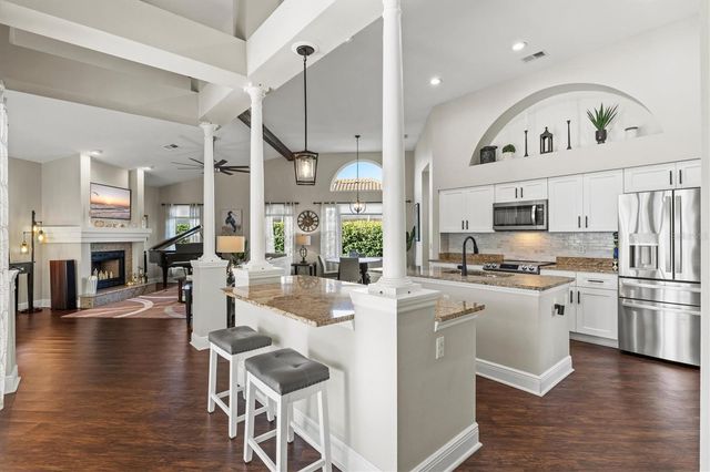 1210 WHITNEY DRIVE, Venice, FL 34292