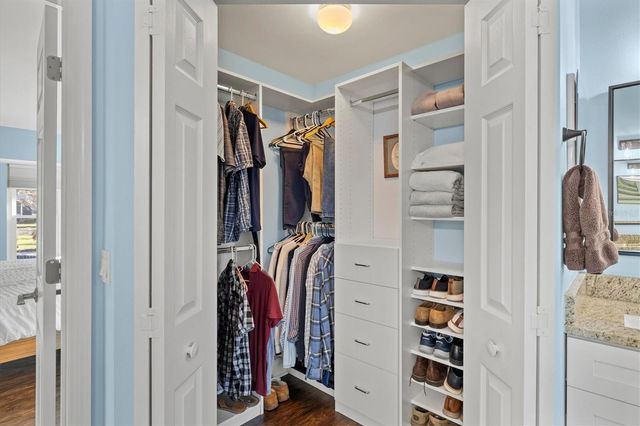 1210 WHITNEY DRIVE, Venice, FL 34292