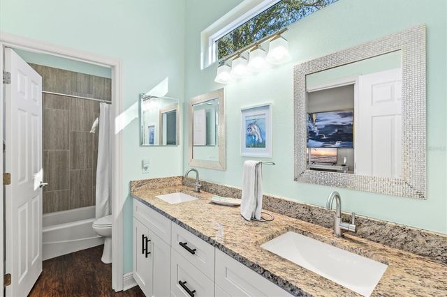 1210 WHITNEY DRIVE, Venice, FL 34292