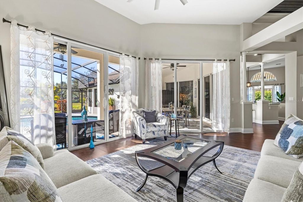 Image 14 of property listing at 1210 WHITNEY DRIVE, Venice, FL 34292