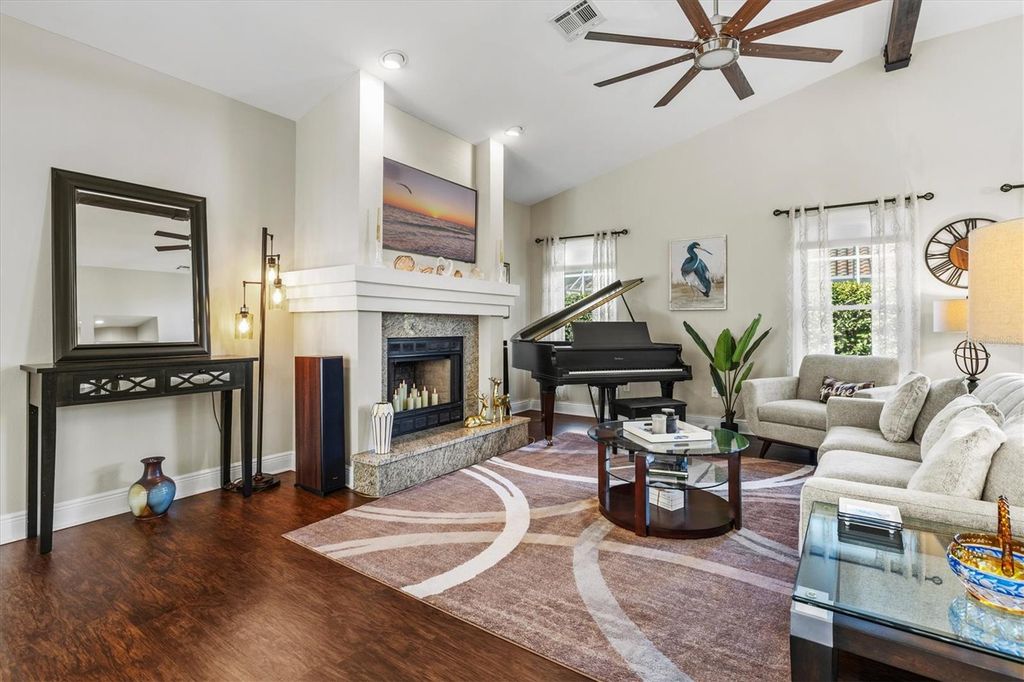 Image 28 of property listing at 1210 WHITNEY DRIVE, Venice, FL 34292