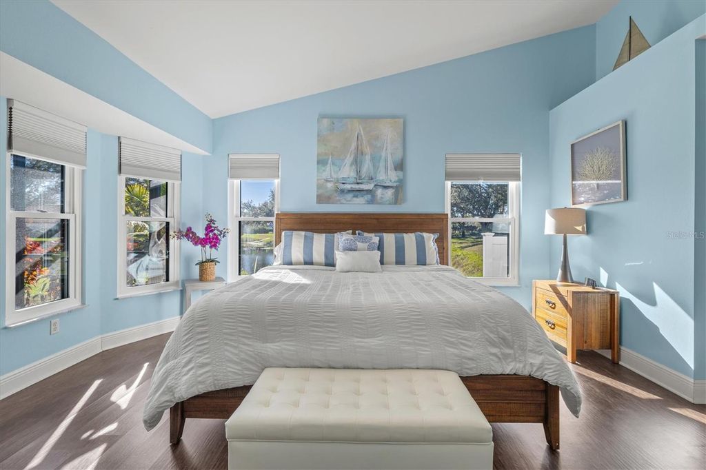 Image 34 of property listing at 1210 WHITNEY DRIVE, Venice, FL 34292