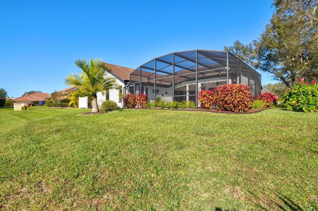 Image 64 of property listing at 1210 WHITNEY DRIVE, Venice, FL 34292