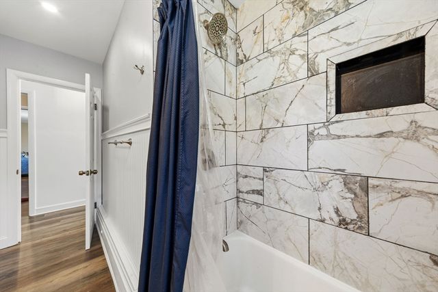 5 5th Ave, Dudley, MA 01571