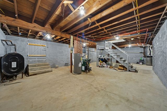 5 5th Ave, Dudley, MA 01571