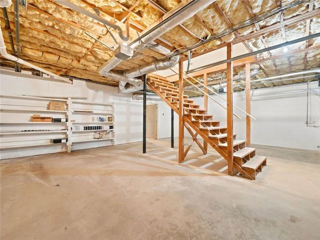 627 Ammons Drive, Waleska, GA 30183