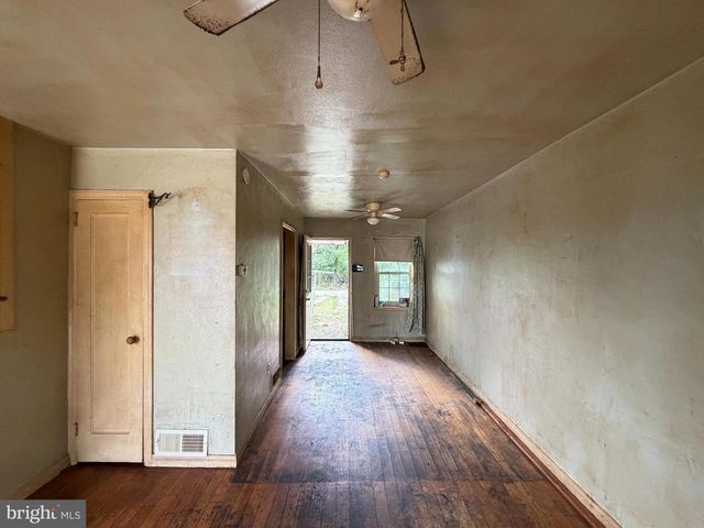 5323 WASENA AVE, Baltimore, MD 21225