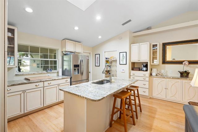 1136 W GLEN FALLS ROAD, Deland, FL 32720