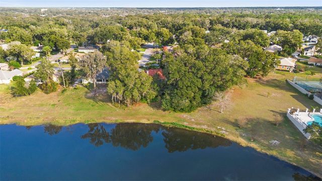1136 W GLEN FALLS ROAD, Deland, FL 32720