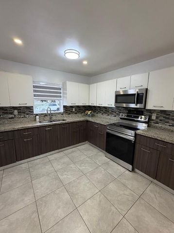 20301 SW 117th Ave, Miami, FL 33177