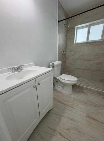 20301 SW 117th Ave, Miami, FL 33177