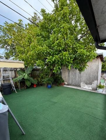 20301 SW 117th Ave, Miami, FL 33177