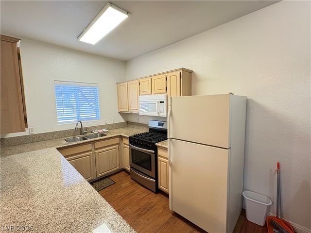 5655 East Sahara Avenue 1020, Las Vegas, NV 89142