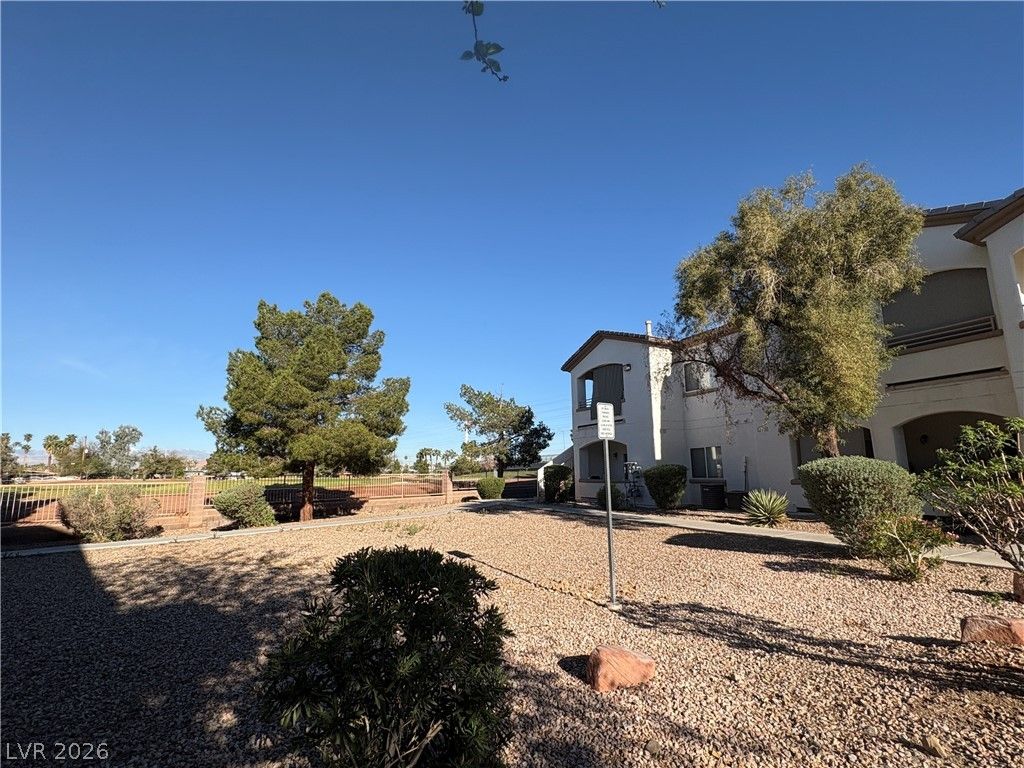 5655 East Sahara Avenue 1020, Las Vegas, NV 89142