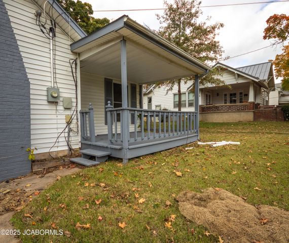 803 N OAK STREET, California, MO 65018