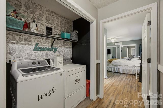 1404 Castle Court, Lenoir, NC 28645