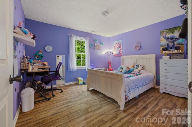 1404 Castle Court, Lenoir, NC 28645
