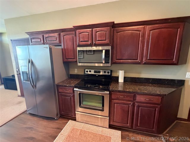 336 Lakeshore 336, Eufaula, OK 74432