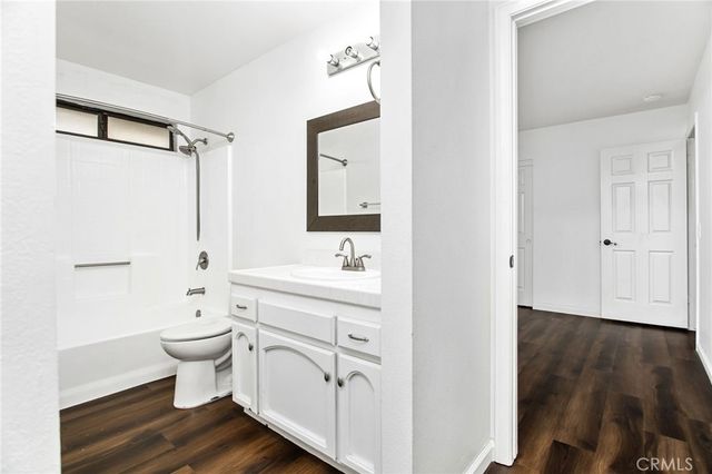 29710 Longhorn Drive, Canyon Lake, CA 92587