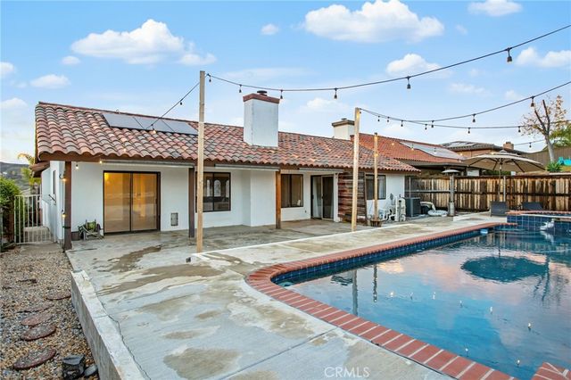 29710 Longhorn Drive, Canyon Lake, CA 92587