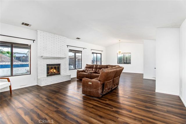 29710 Longhorn Drive, Canyon Lake, CA 92587