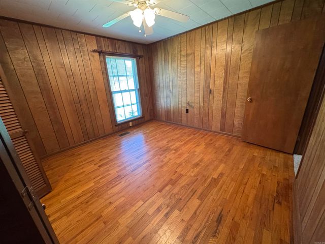 937 Homecrest Drive, Piggott, AR 72454