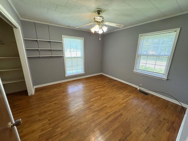 937 Homecrest Drive, Piggott, AR 72454