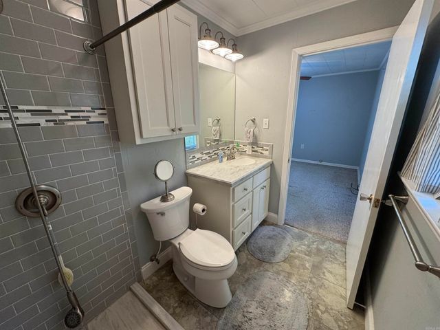 937 Homecrest Drive, Piggott, AR 72454