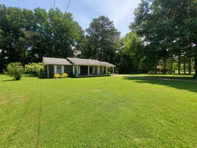 937 Homecrest Drive, Piggott, AR 72454