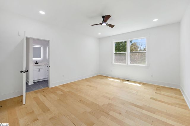 917 2nd Avenue, Greenville, SC 29611